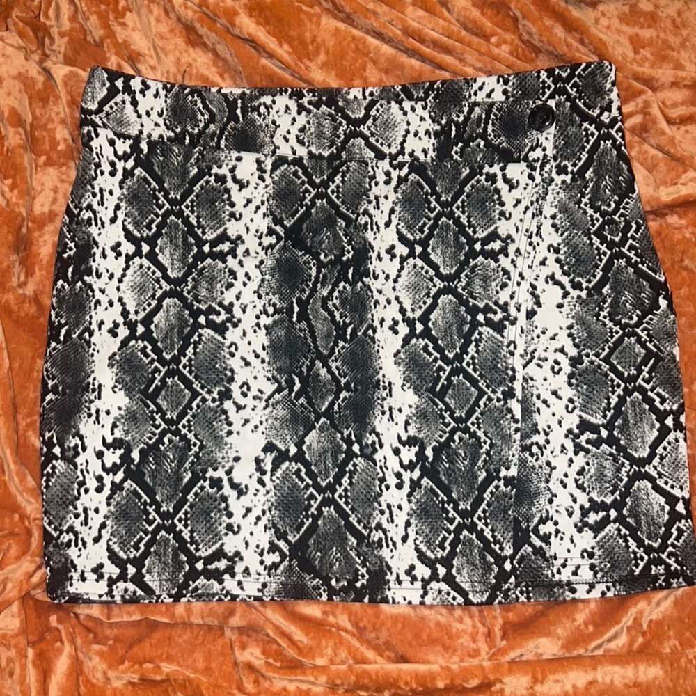 Snake skin skirt